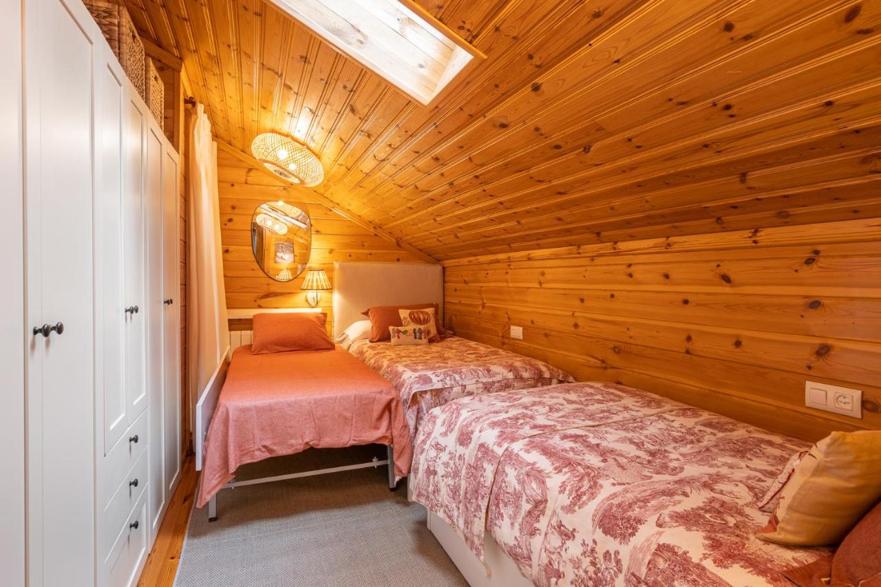 Espectacular Apartamento De Madera Frente Al Rio Ter - カンプロドン エクステリア 写真
