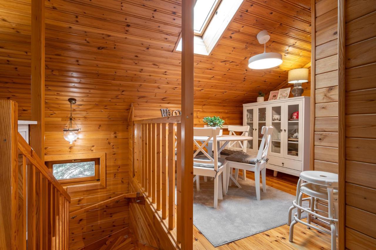 Espectacular Apartamento De Madera Frente Al Rio Ter - カンプロドン エクステリア 写真