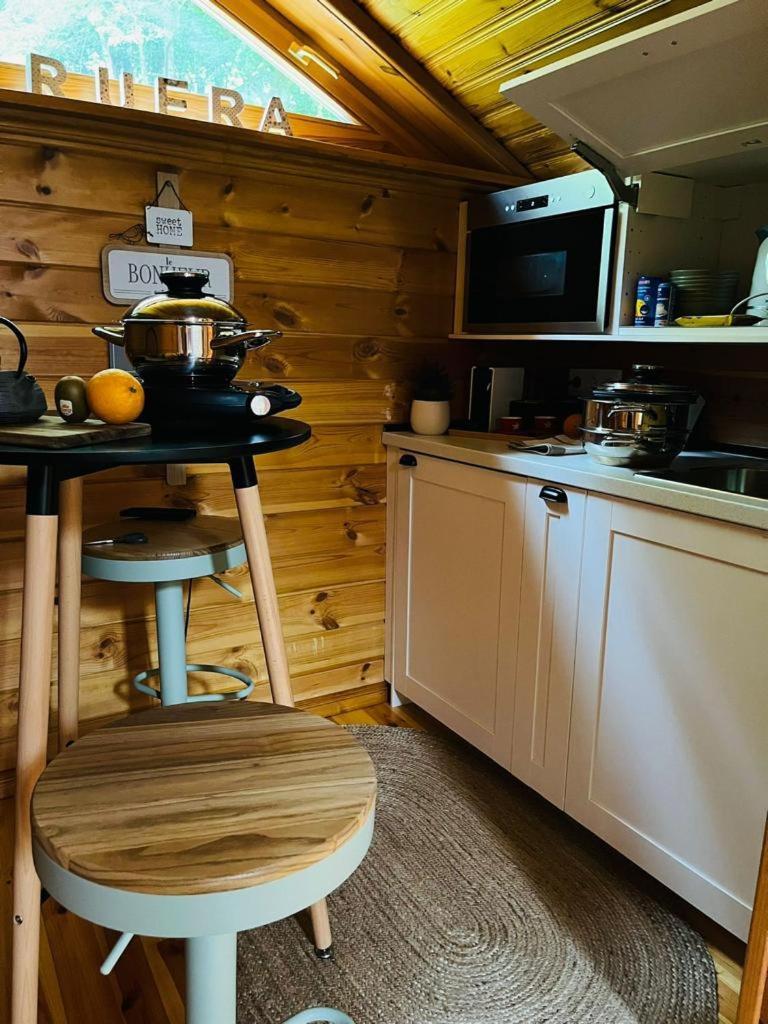 Espectacular Apartamento De Madera Frente Al Rio Ter - カンプロドン エクステリア 写真