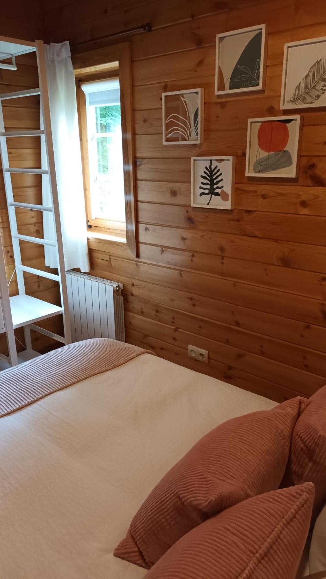 Espectacular Apartamento De Madera Frente Al Rio Ter - カンプロドン エクステリア 写真